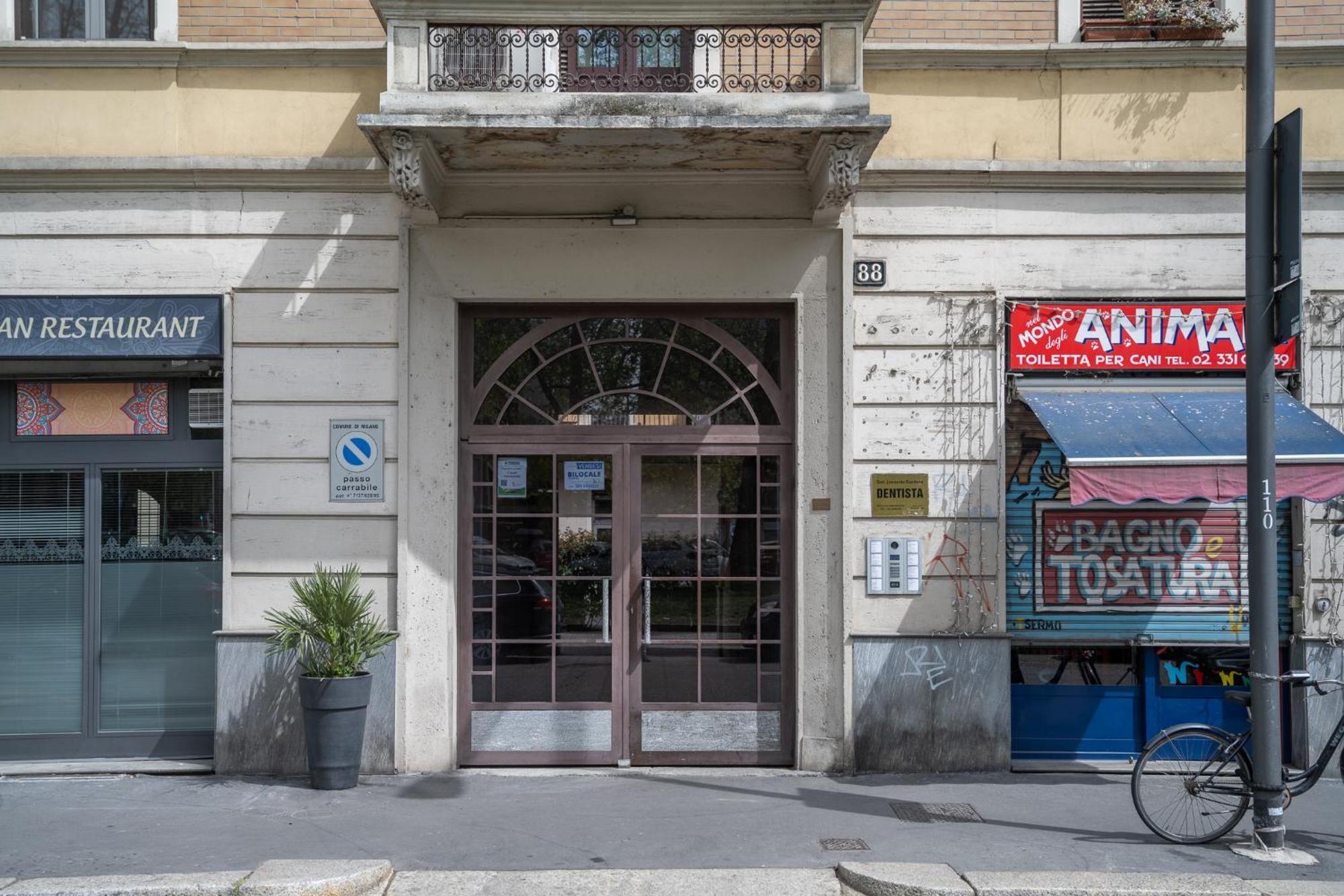 Charming Sempione - Milano Mico - Arco Della Pace Apartment, Milan